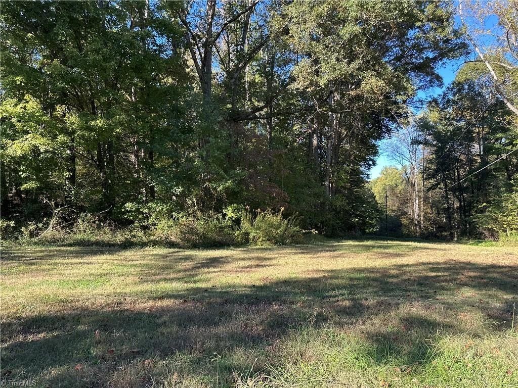 000 Courtney Huntsville Road - Land for sale in Yadkinville, NC