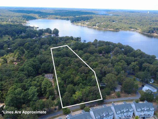 147 Stewart Dr, Benton, KY